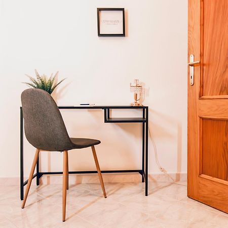 Golden Luxury Home - San Giovanni - 10 Min To Basilica Of San Giovanni - 25 Min To Colosseum Rome Exterior photo