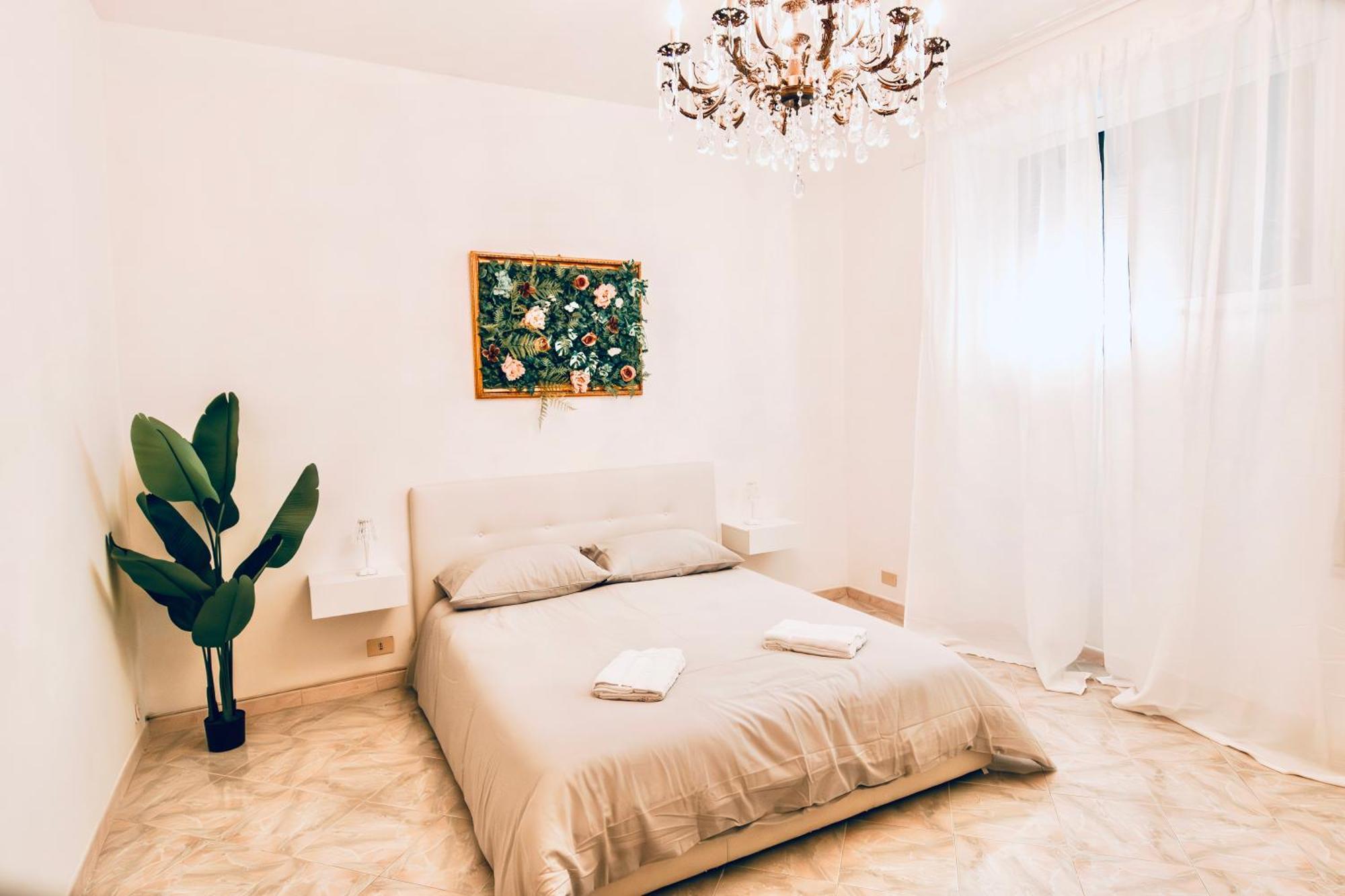 Golden Luxury Home - San Giovanni - 10 Min To Basilica Of San Giovanni - 25 Min To Colosseum Rome Exterior photo